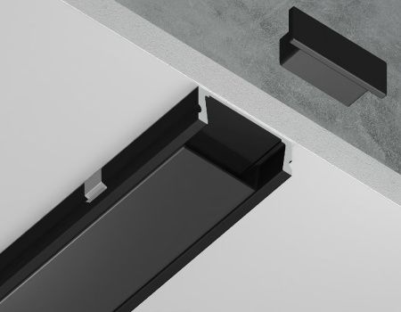 Алюминиевый накладной профиль Ambrella Light Alum Profile (Алум Профиле) GP1700BK/BK
