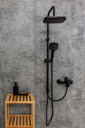 Душевая стойка Orange Aristo M19-944b настенная цвет черный