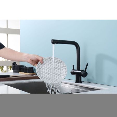 Смеситель для кухни Splenka S70 S70.61.06 на мойку черный