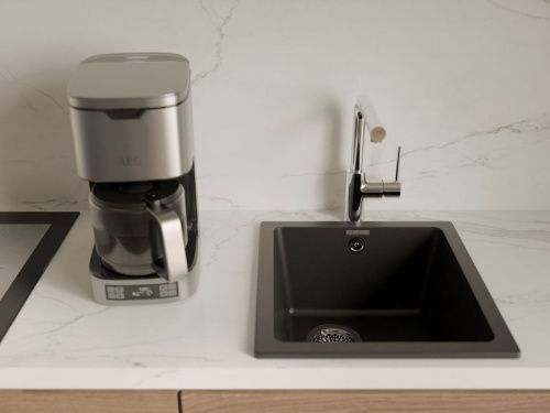 Кухонная мойка Rivelato BERKANA BK-35 nero 42х46 цвет черный - фото 5