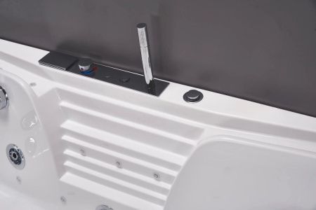 Ванна акриловая гидромассажная Cerutti SPA C-477-18A 180х85 пристенная прямоугольная с ножками