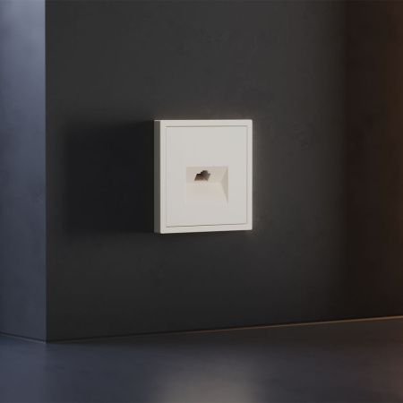 Накладка для розетки компьютерной RJ45 кат.6 VOLTUM S70 VLS001313