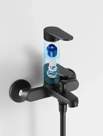 Смеситель для ванны Arrow AG36AMB настенный черный