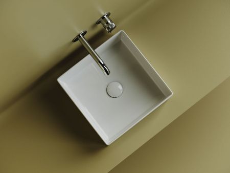 Раковина из сантехнического фарфора Ceramica Nova ELEMENT CN6068 40х40 накладная цвет белый без отверстий под смеситель