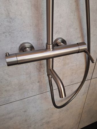 Душевая стойка AltroBagno Unione AltroBagnoUnione030210GM настенная цвет оружейная сталь