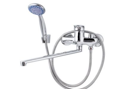 Cмеситель для ванны и душа TSARSBERG TSB-942-1207 настенный хром
