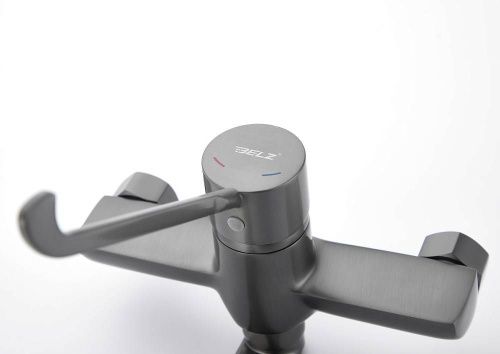 Смеситель для ванны и душа BELZ B79019-3 настенный оружейная сталь - фото 5