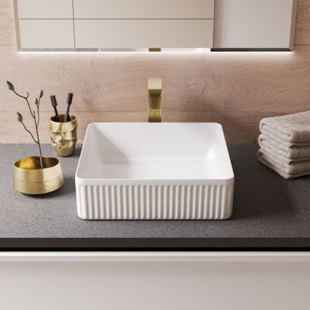 Раковина из сантехнического фаянса Grossman GR-3061 40х40 накладная цвет белый без отверстий под смеситель