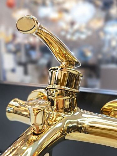 Смеситель для ванны AltroBagno Beatrice AltroBagnoBeatrice0210Or настенный золото - фото 5