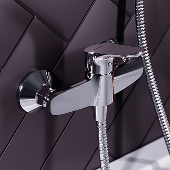 Смеситель для ванны и душа Damixa Jupiter 772000001 настенный хром без термостата