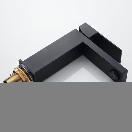 Смеситель Shevanik S7001H на раковину черный