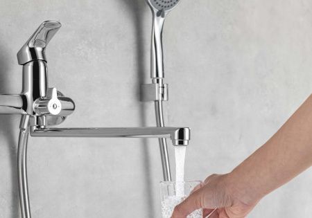 Смеситель для ванны Aquatek ВЕГА AQ1042CR настенный хром