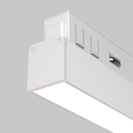 Трековый светодиодный светильник Maytoni Technical Basis Angle (Базис угловой) TR102-24W4K-W