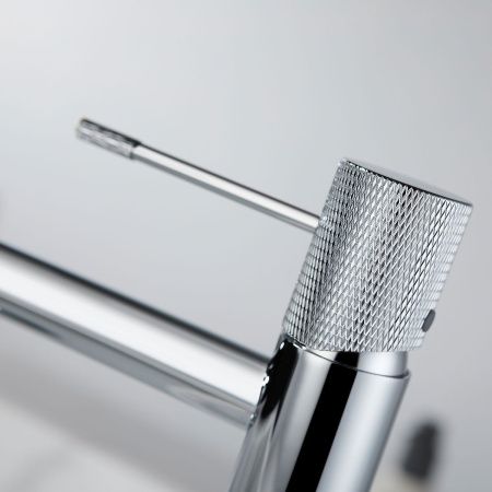 Смеситель для раковины Vincea Desire VBF-1D2CH на столешницу хром