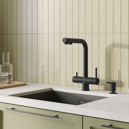 Смеситель для кухни IDDIS Umbra UMBBLPFi05 на мойку черный