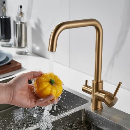 Смеситель для кухни Shevanik S228G на мойку золото