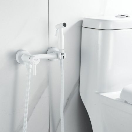 Гигиенический душ со смесителем Raffine F207C белый