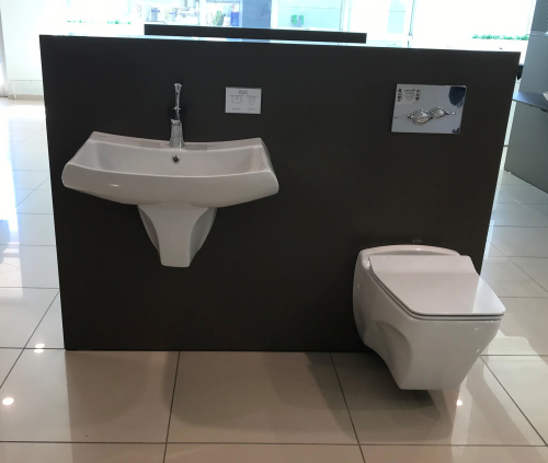 Чаша унитаза подвесная Creavit Bull BL320-11CB00E-0000 цвет белый без сиденья душевой смыв - фото 3