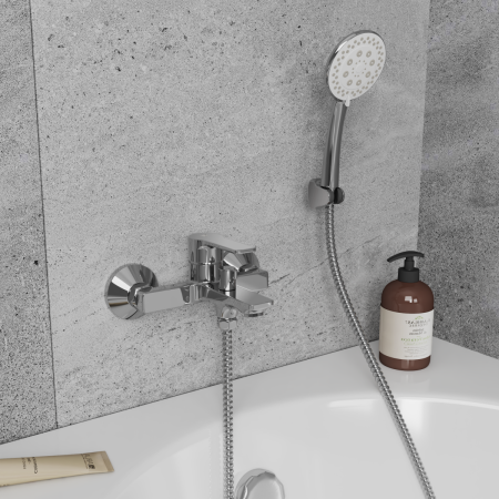 Смеситель для ванны Rush Madeira MA3245-44 настенный хром