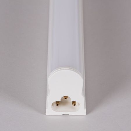 Линейный светильник Reluce 54003-9.5-001QL 4000K LED18W WT