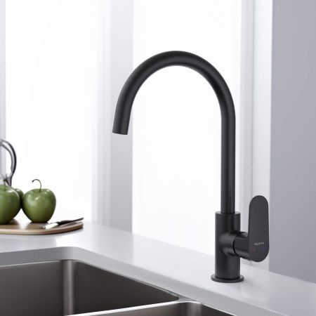 Смеситель для кухни Aquatek ОБЕРОН AQ1282MB на мойку черный