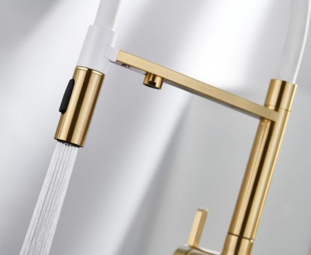 Смеситель для кухни Rose R458G на мойку золото