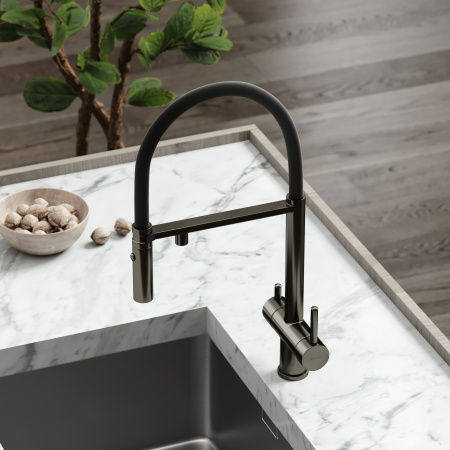 Смеситель для кухни Sancos Imola SC4010GG на мойку вороненая сталь/черный