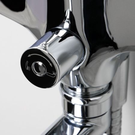 Смеситель для ванны Wasserkraft Rossel 2800 2802L настенный хром