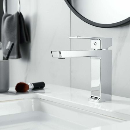 Смеситель Rose R1801-1 на раковину хром