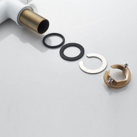 Смеситель для кухни Shevanik S128C на мойку белый