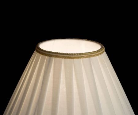 Настольная лампа Arte Lamp Veronika (Вероника) A2298LT-1CC