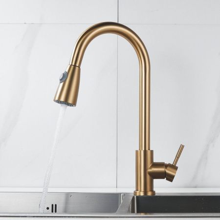 Смеситель для кухни Raffine F213G на мойку золото