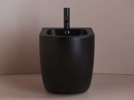 Биде напольное Ceramica Nova METROPOL CN4005MB цвет черный