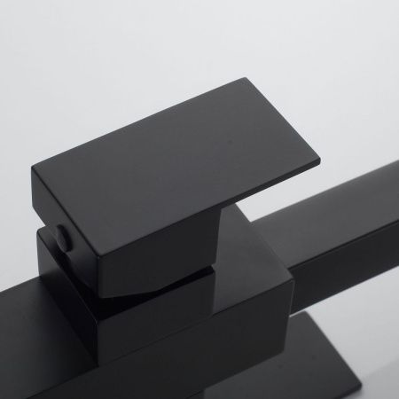 Смеситель для кухни Shevanik S148H на мойку черный