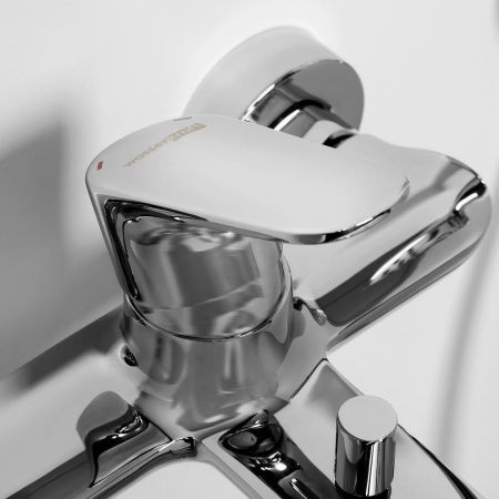 Смеситель для ванны Wasserkraft Vils 5600 5601 настенный хром