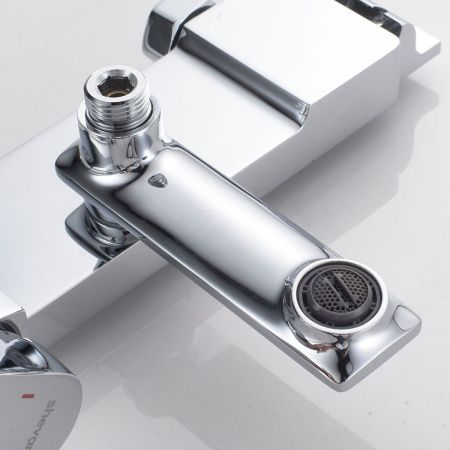 Душевая стойка Shevanik S4226 настенная цвет хром