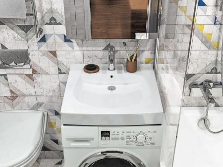 Раковина из сантехнического фарфора Santek Пилот 1WH301970 60х50 над стиральной машиной цвет белый