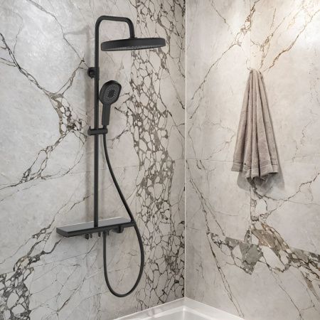 Душевая стойка Esko ST350Black настенная цвет черный