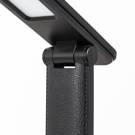 Настольная лампа Arte Lamp Cambridge (Цамбридге) A5123LT-1BK