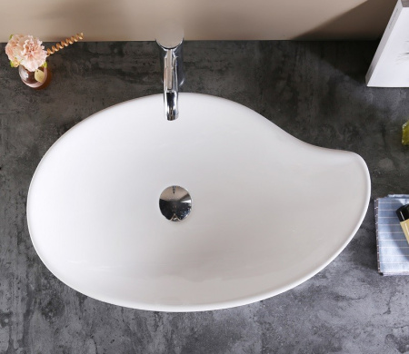 Раковина из санфаянса CeramaLux 9052 66х38 накладная цвет белый