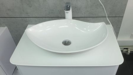 Раковина из сантехнического фаянса Velvex 78261 60х40 накладная цвет белый без отверстий под смеситель