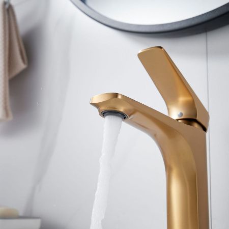 Смеситель Shevanik S4201G на раковину золото