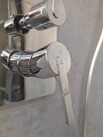 Душевая система AltroBagno Unione AltroBagnoUnione040106Cr встраиваемая в стену