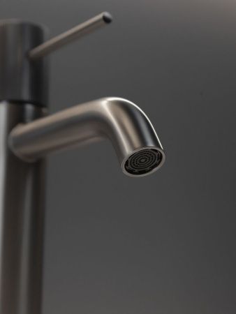 Смеситель AltroBagno Bilancia AltroBagnoBilancia0141GM на раковину оружейная сталь