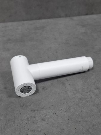 Гигиеническая лейка AltroBagno Modern AltroBagnoModern060210MW цвет белый