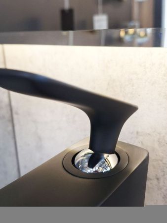 Смеситель для раковины AltroBagno Aperto AltroBagnoAperto010208NeOp на столешницу черный