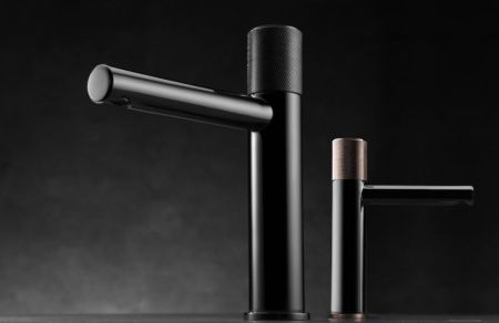 Смеситель Bronze de Luxe AVANTGARDE 2010H на раковину черный