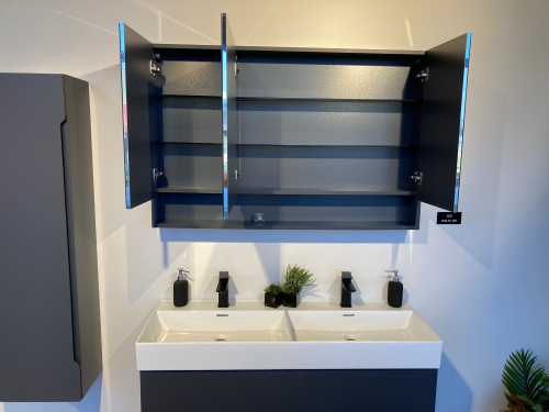 Зеркало-шкаф Orka Malta 3001311 100х16х78 подвесной - фото 3 Зеркало-шкаф Orka Malta 3001311 100х16х78 подвесной - фото 3