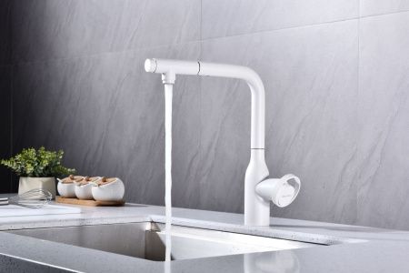 Смеситель для кухни Paulmark URBAN Ur213104-WH на мойку белый