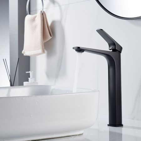 Смеситель для раковины Shevanik S4211H на столешницу черный